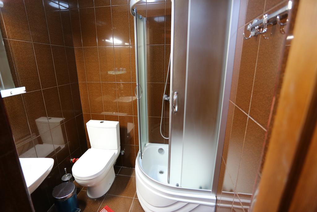 Hotel Sweet Home Telavi Phòng bức ảnh