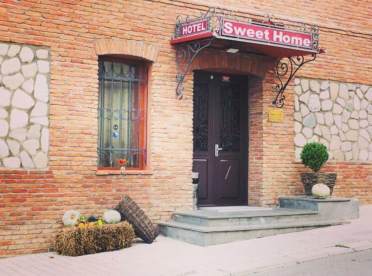 Hotel Sweet Home Telavi Ngoại thất bức ảnh